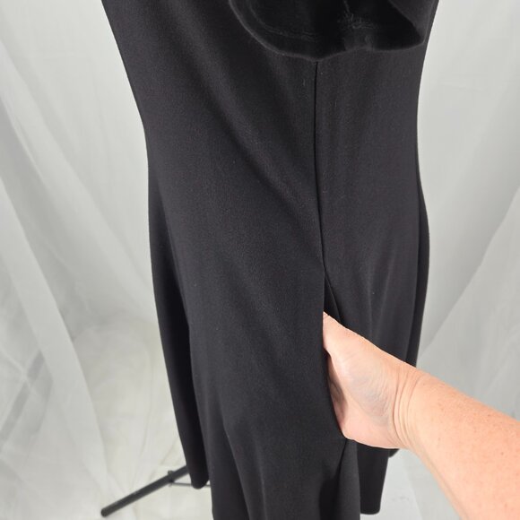 725-27 Torrid Black Midi Sweetheart Neckline dress, Super Comfortable Sz 2 16/18 - Picture 3 of 9